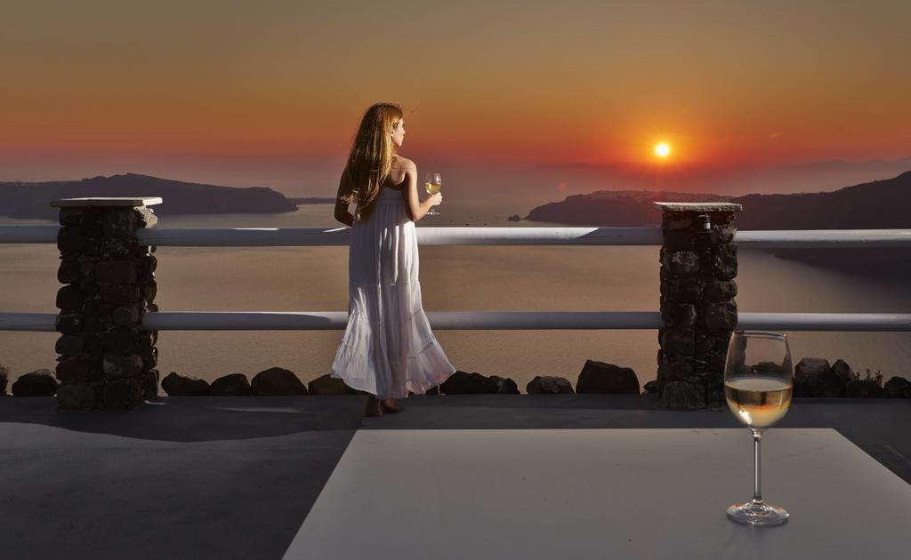 Adore Santorini Imerovigli Extérieur photo